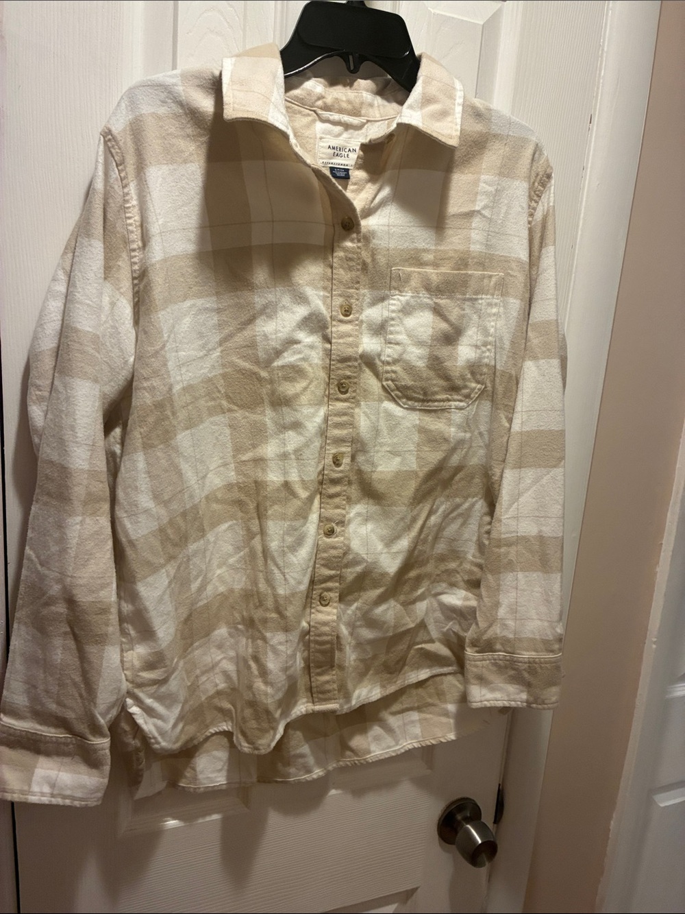 American Eagle Cream and Beige Plaid Shirt